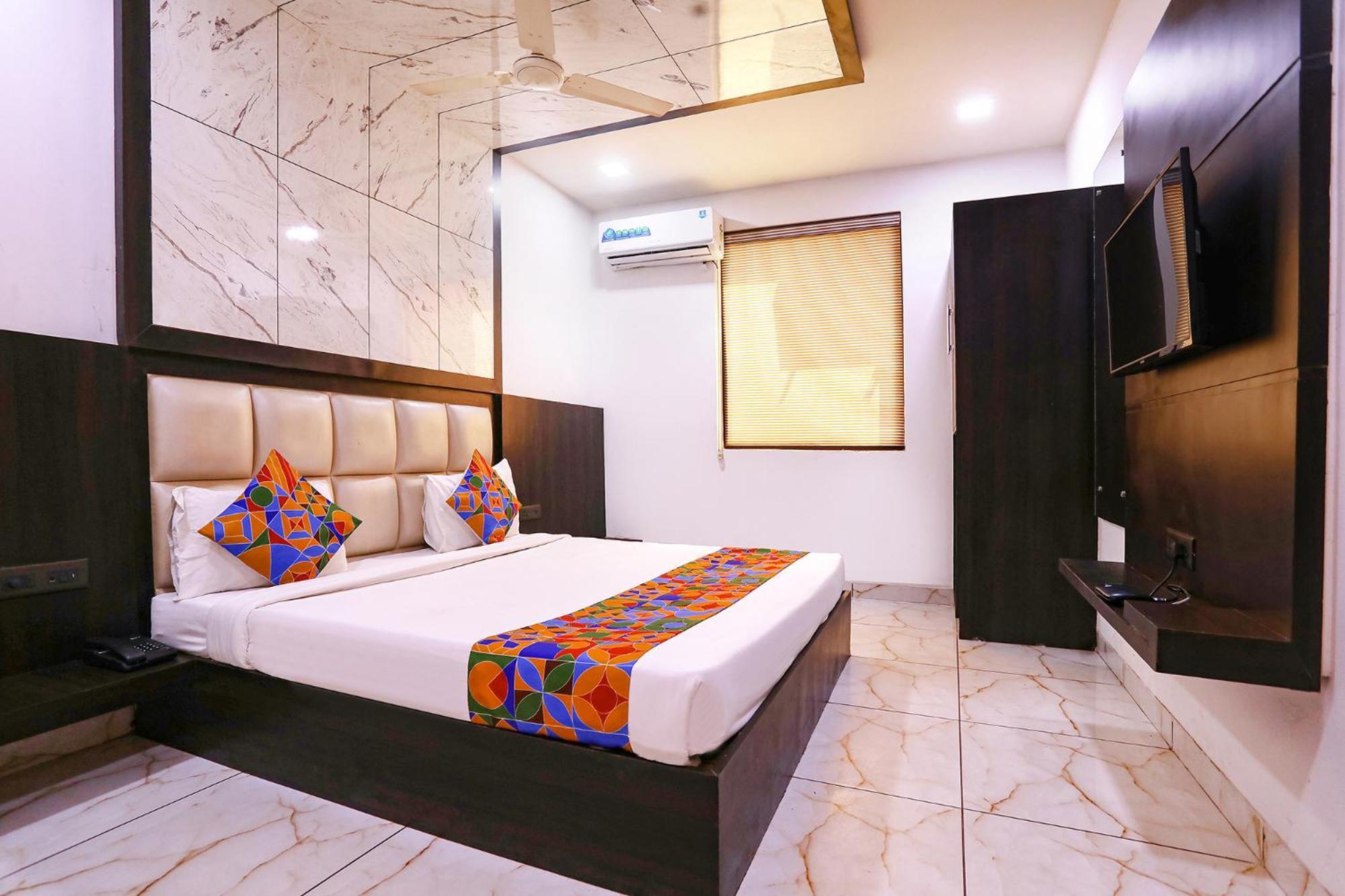 Fabhotel Grand Sparrow Tājganj Kültér fotó